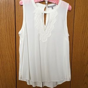Sleeveless, ivory, embroidery detailed top